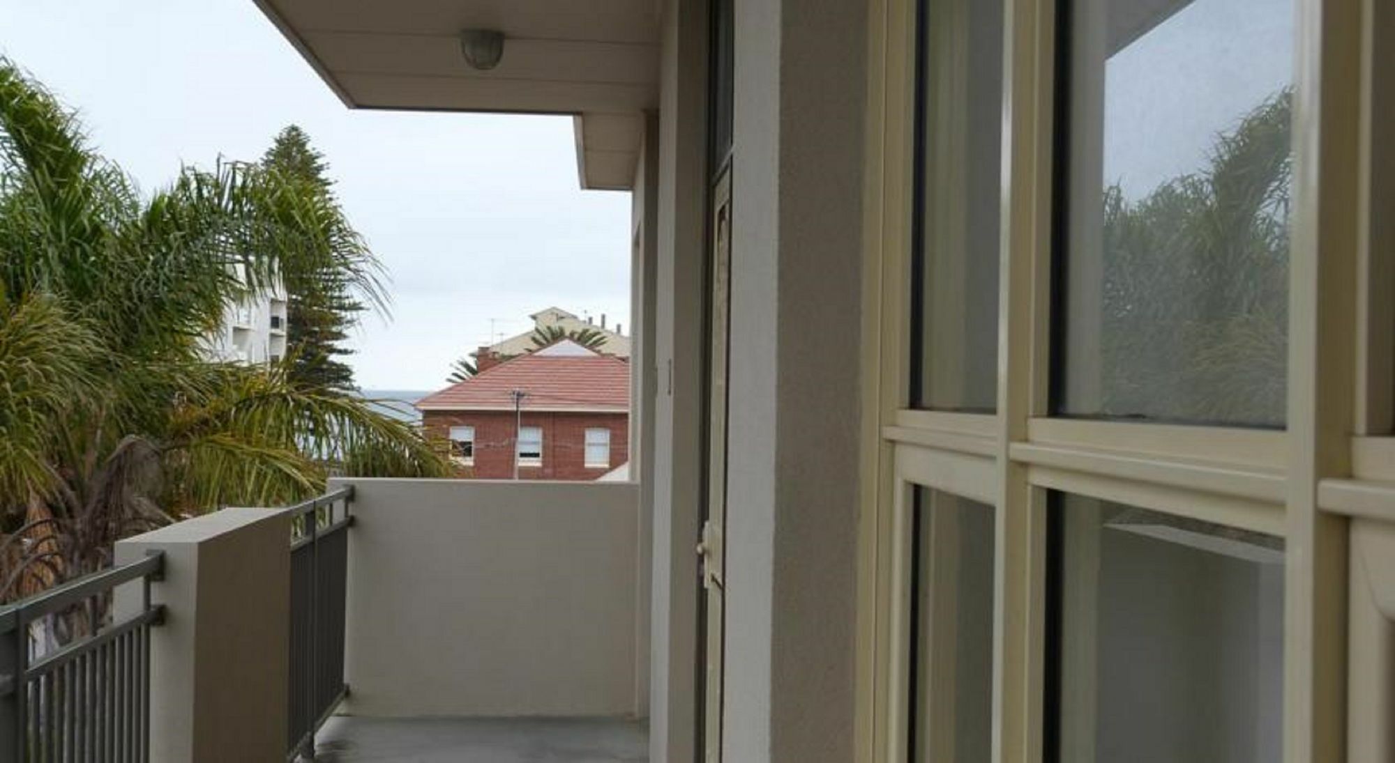 Glenelg Holiday Apartments - Corfu Adelaide Exteriör bild